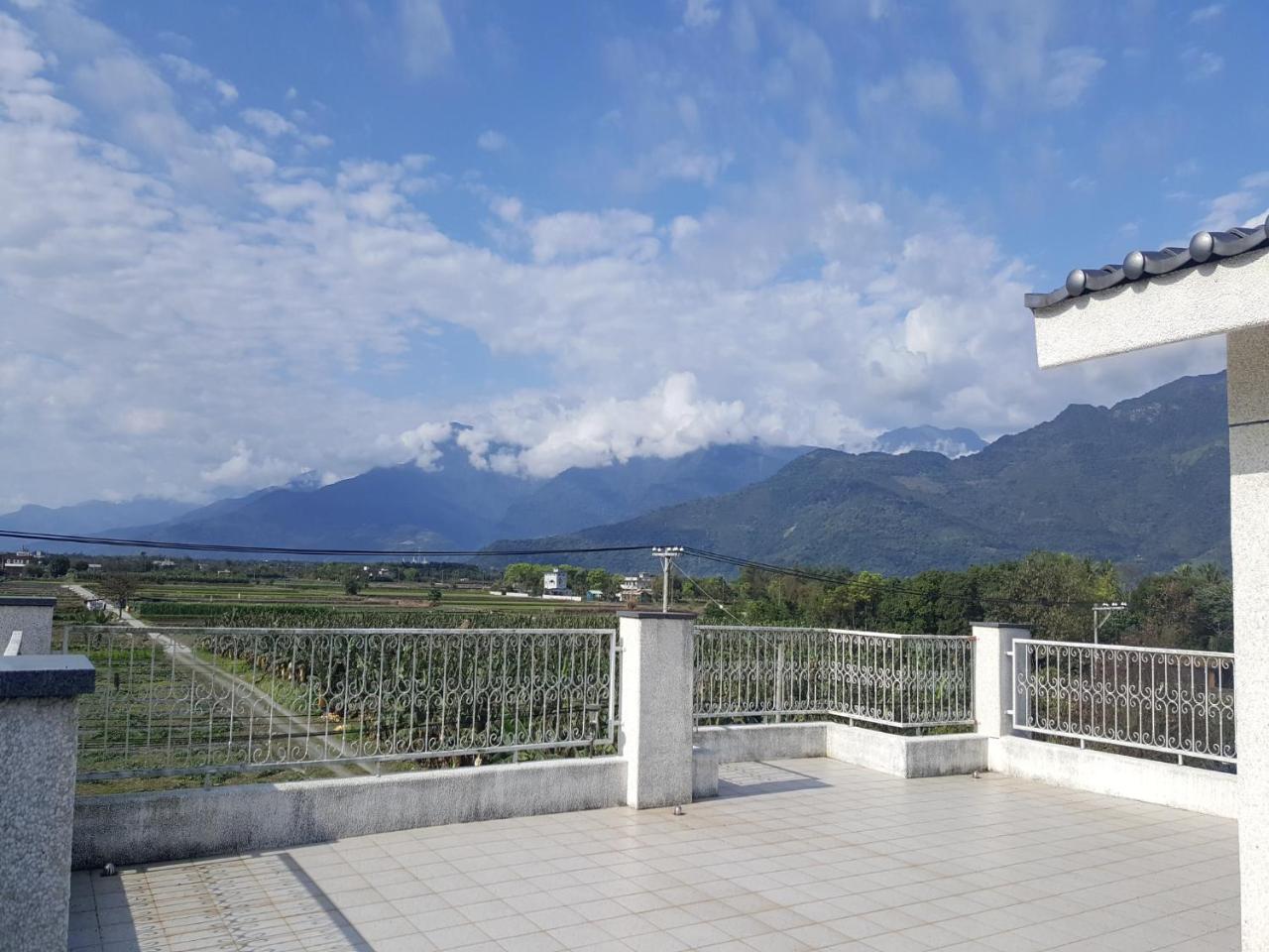 Yi Tian Homestay Fenglin Exterior photo